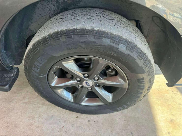 2018-ford-expedition-xlt-image-26