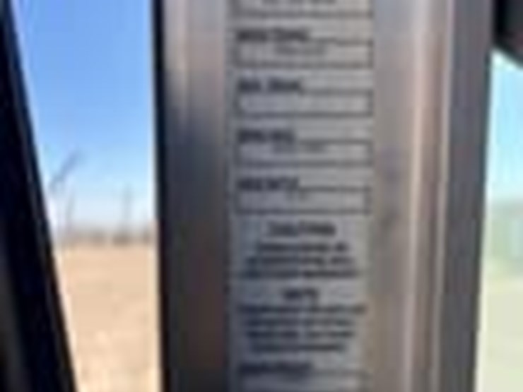 2011-kenworth-t800-image-17