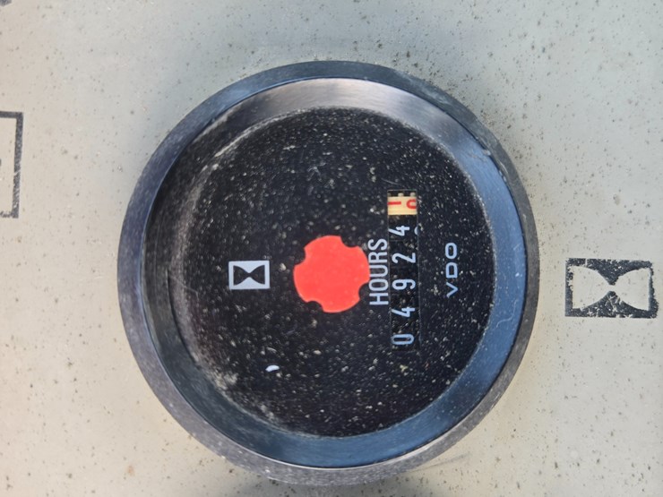 2004-deere-755c-image-45