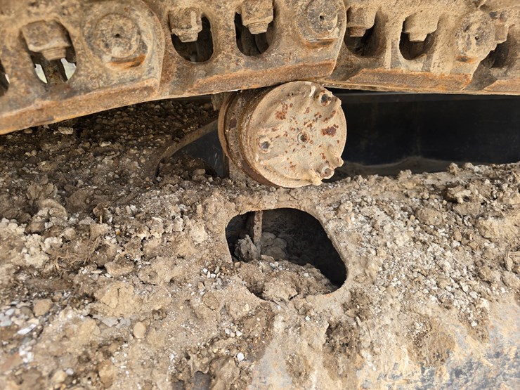 2013-caterpillar-324el-image-53