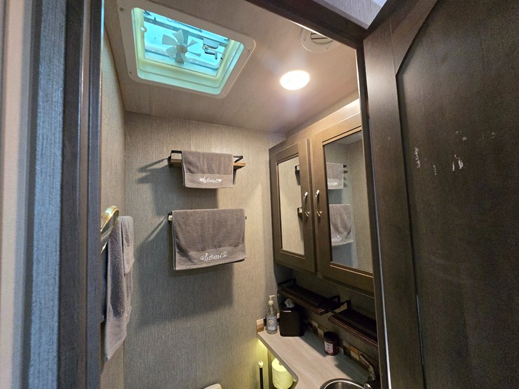 2021-international-mv607-image-109