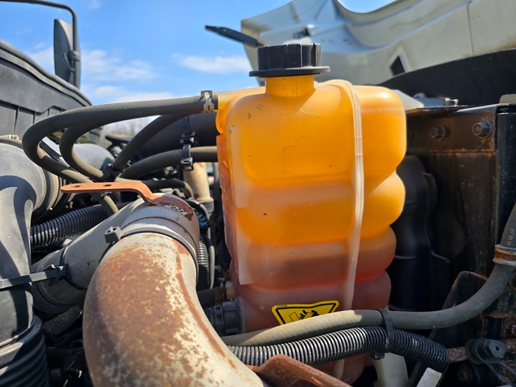 2015-international-workstar-7400-image-48