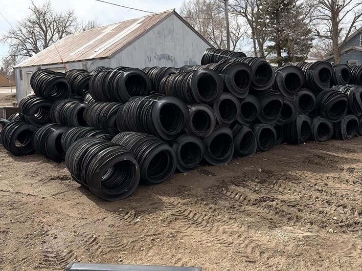 passenger-sidewalls-for-silage-pile-tarps-image-1