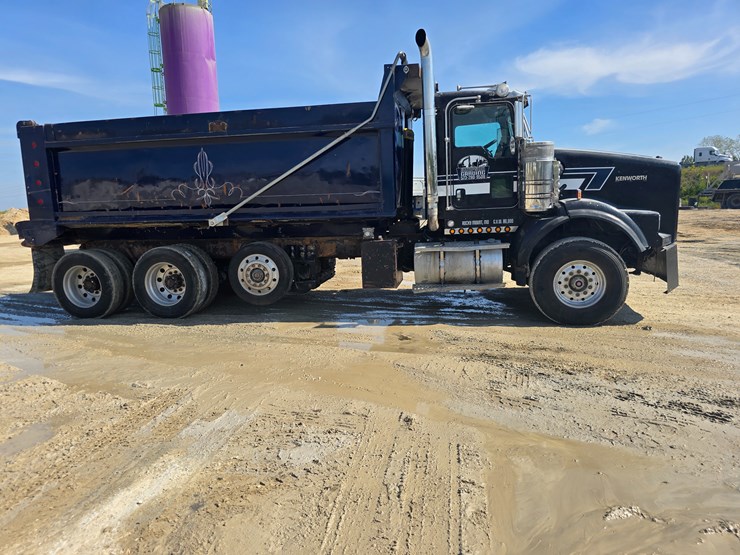 #21305-•-2003-kenworth-dump-truck-image-33
