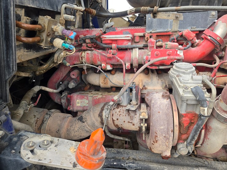 2014-kenworth-t660-image-66