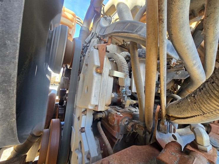 2013-international-workstar-7400-image-31