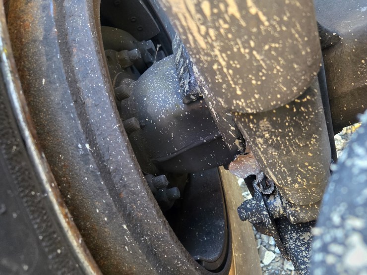 2014-freightliner-cascadia-125-image-79