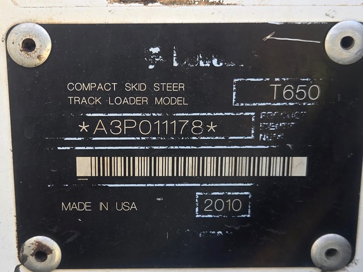 2010-bobcat-t650-image-97