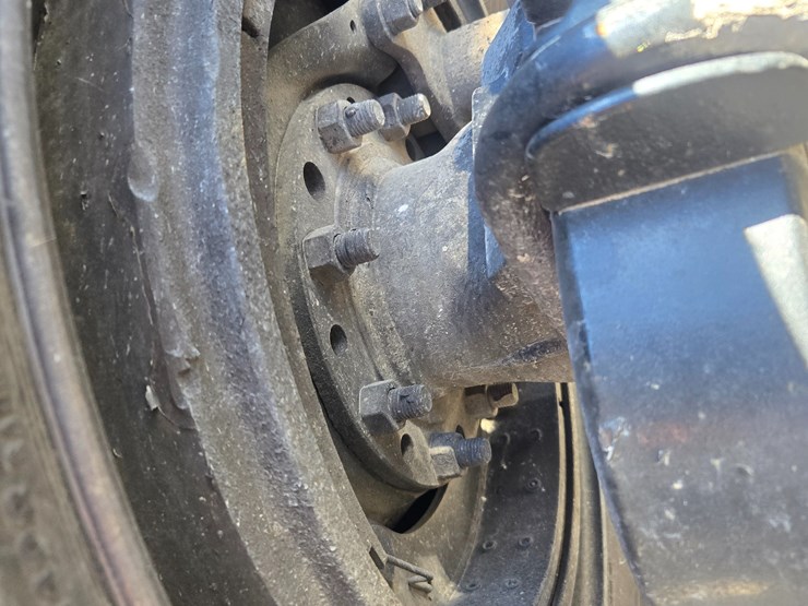 2016-peterbilt-579-image-68