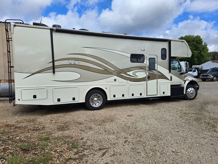 2021-international-mv607-image-22