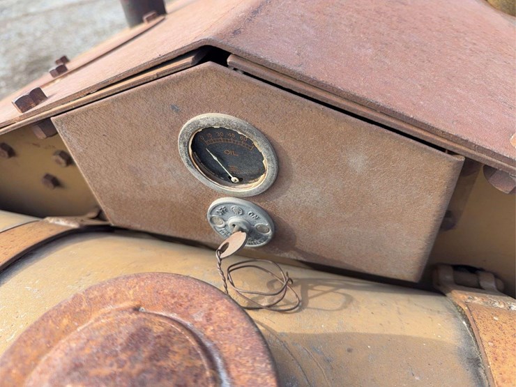 1932-cletrac-20-crawler-image-30