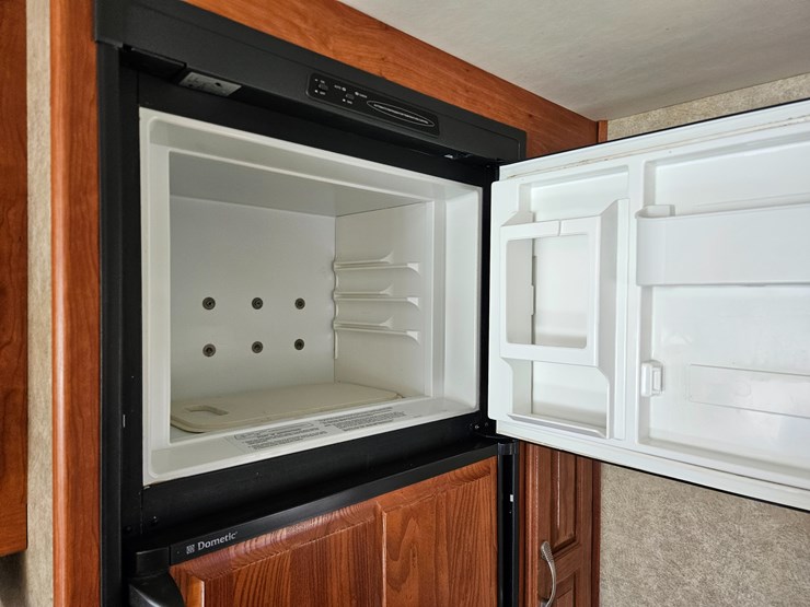 #22198-•-2007-georgie-boy-landau-motorhome-image-58