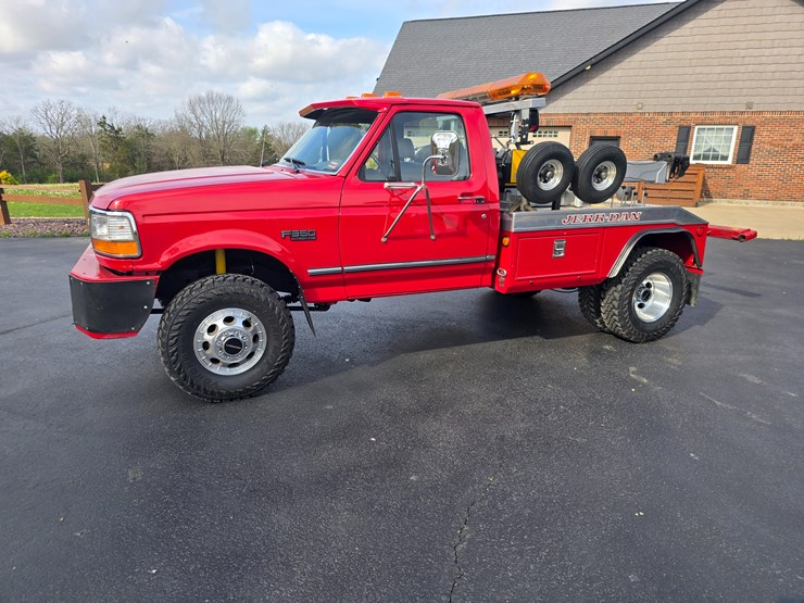 1995-ford-f350-image-4