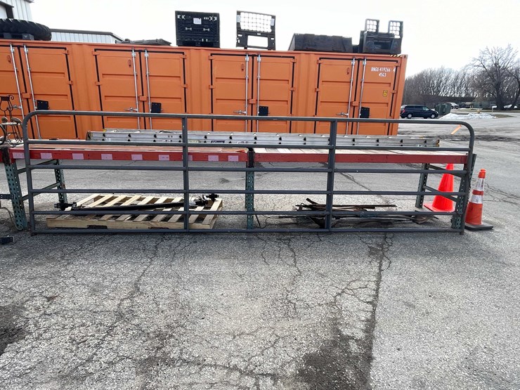 #7067-•-gate-(o4)-image-1