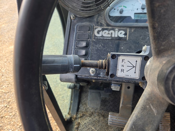 2015-genie-gth1056-image-61