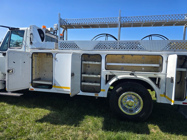 2008-international-durastar-4300-image-68