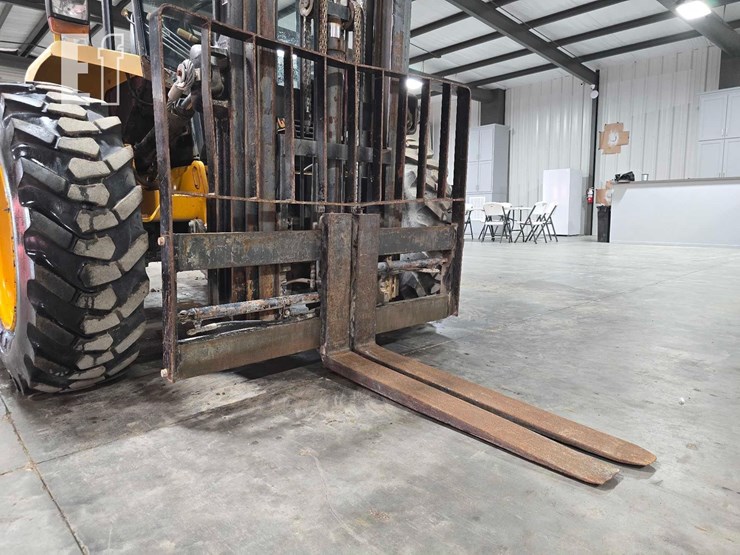 2008-jcb-930-image-10