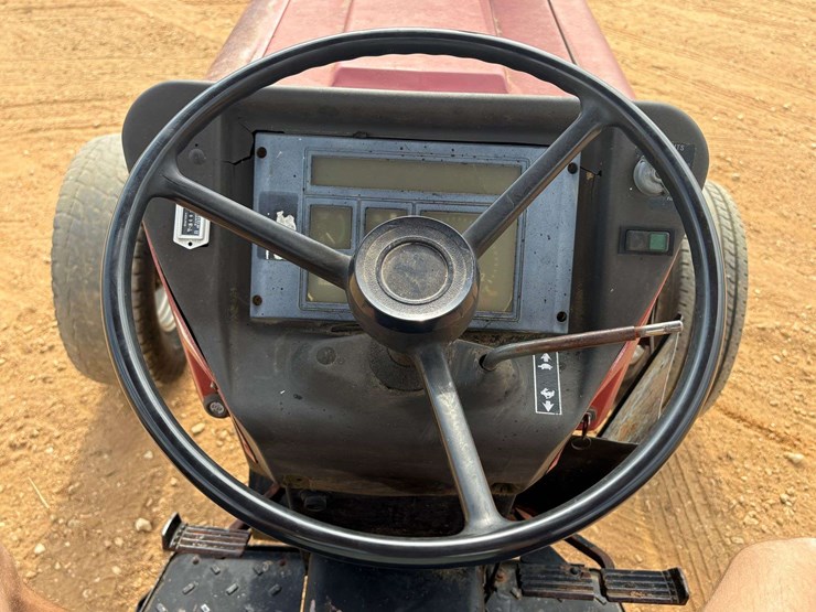 case-ih-895-image-11