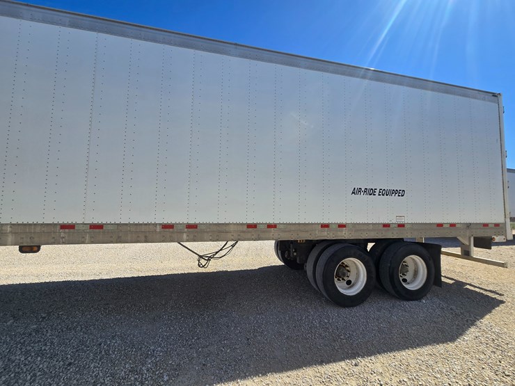 2011-great-dane-van-trailer-image-24