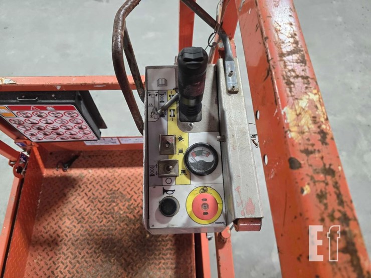 2018-skyjack-sjiii3226-image-11