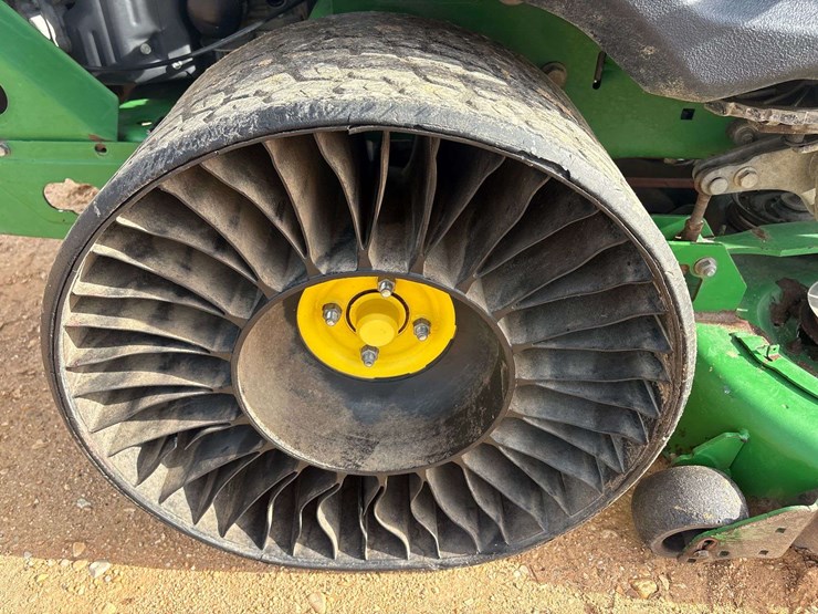 john-deere-54-image-8