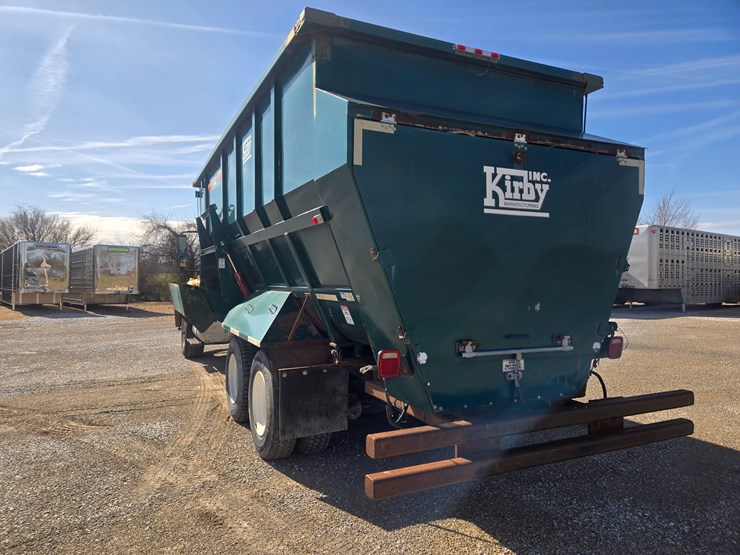 2013-international-workstar-7400-image-13