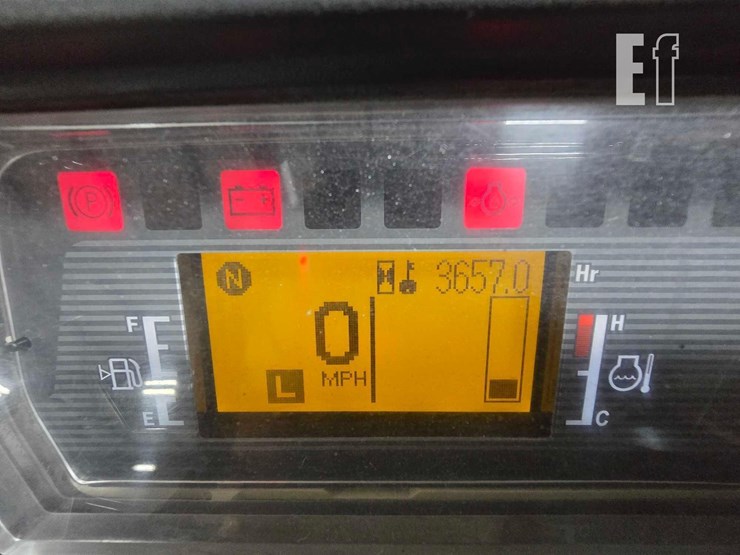 2021-caterpillar-2c6000-image-16