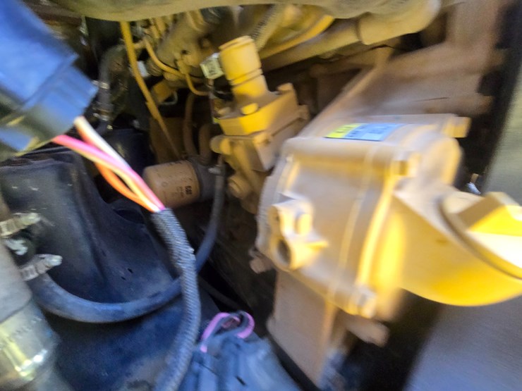 2018-caterpillar-299d2-image-29