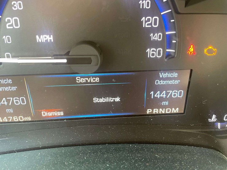 2015-cadillac-xts-4-door-sedan-(144,760-miles)-image-26