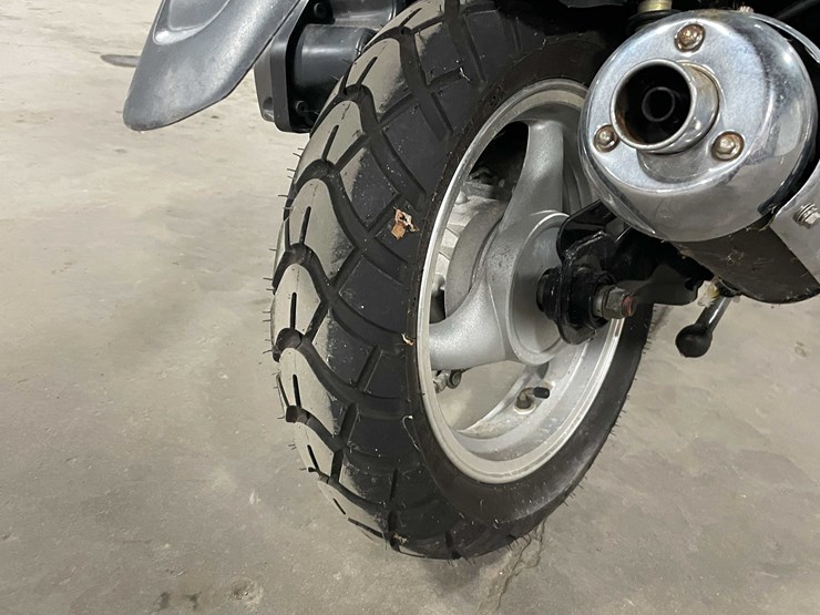 #1468-•-2011-taizhou-moped-(has-wi-title)-(d)-image-11