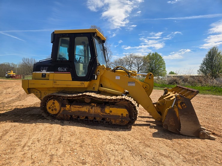 2001-caterpillar-953c-image-19