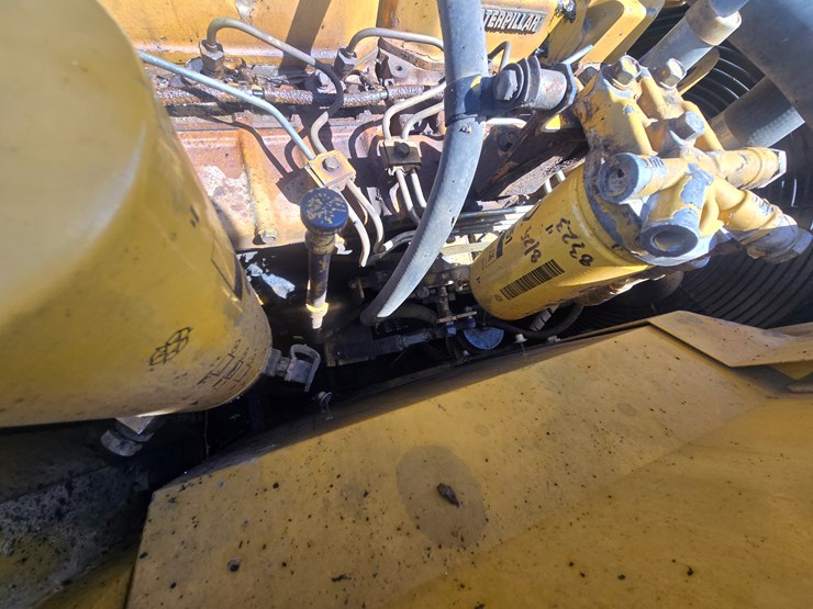2003-caterpillar-320c-image-35