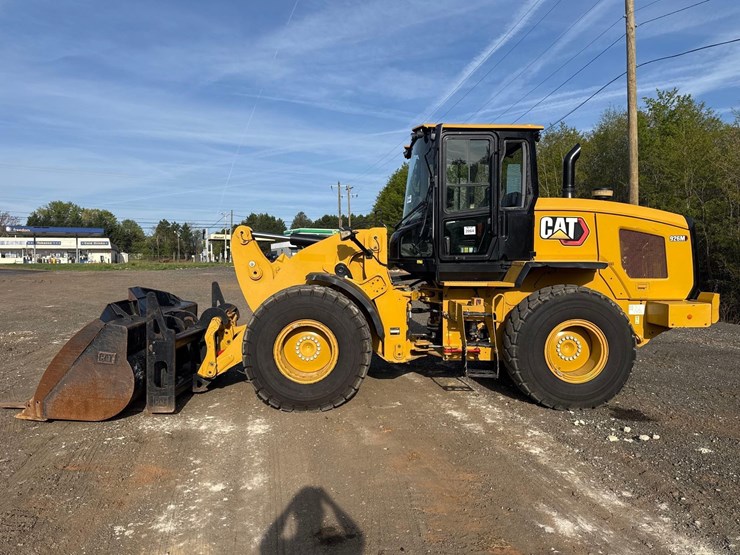 2021-caterpillar-926m-image-2