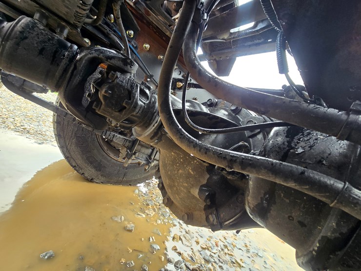 2017-western-star-5700xe-image-110