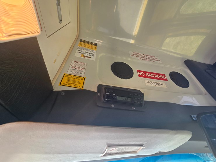 #22618-•-2008-ford-econoline-van-image-40