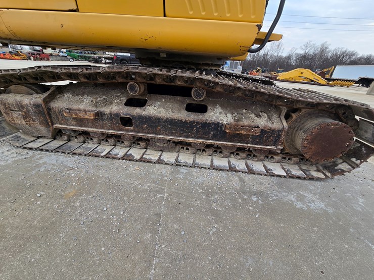 2014-deere-160g-lc-image-35