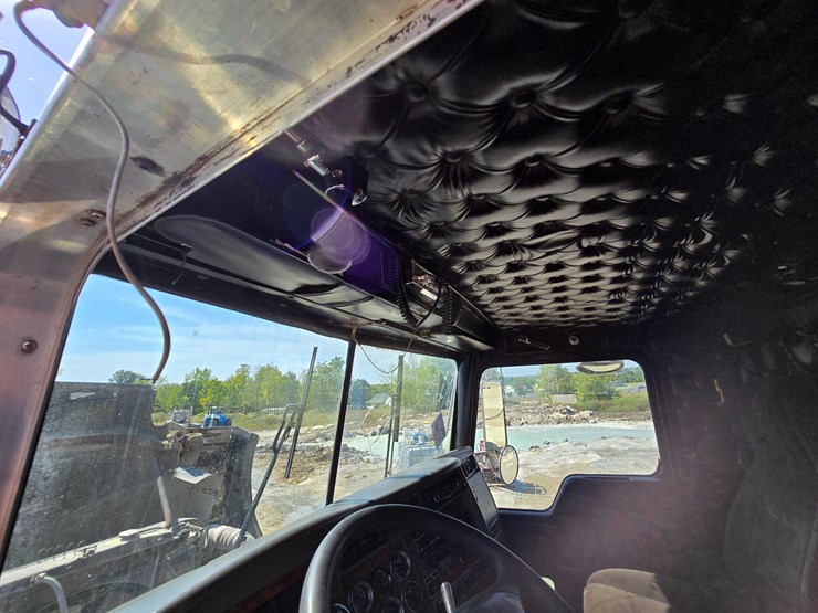 #21305-•-2003-kenworth-dump-truck-image-159