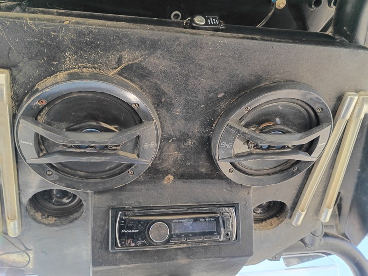 2014-polaris-ranger-rzr-image-37