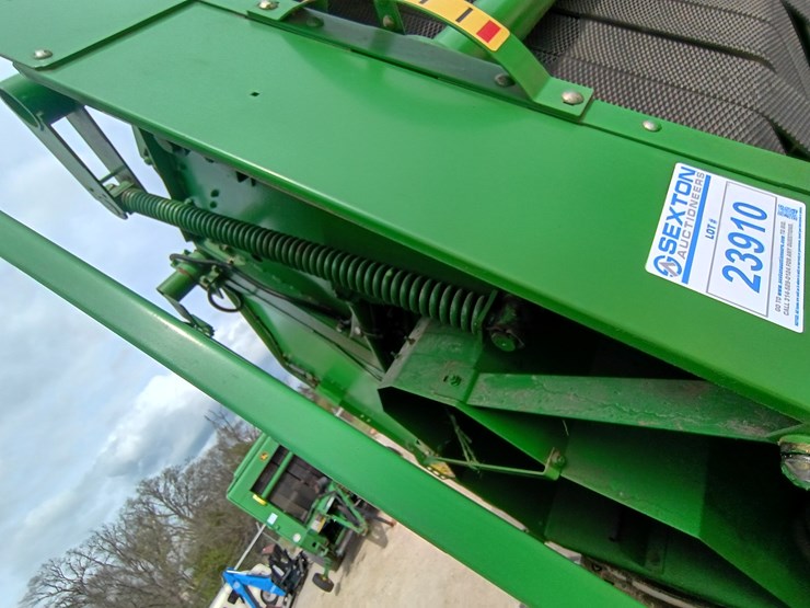 2000-john-deere-556-image-25