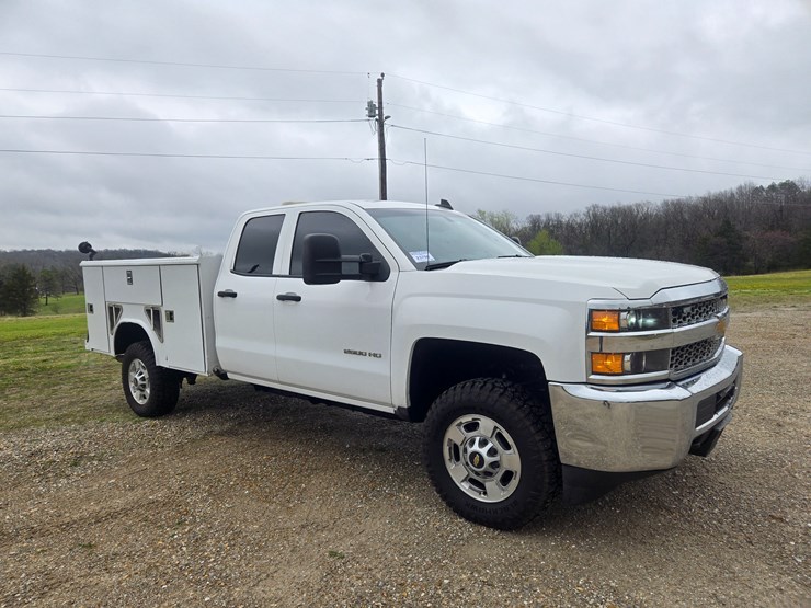 2019-chevrolet-silverado-2500-image-23