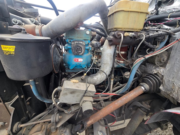 1990-international-4900-image-96