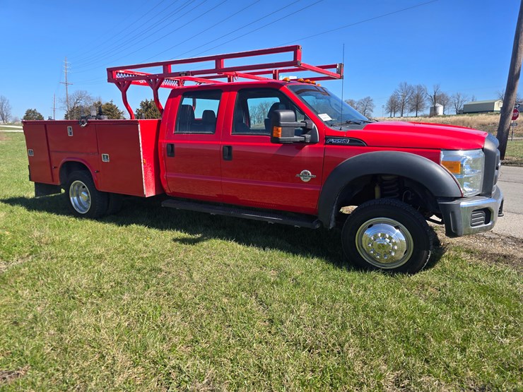 2016-ford-f550-image-16