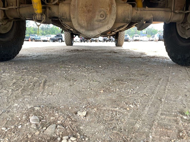 2006-dodge-ram-3500-image-24