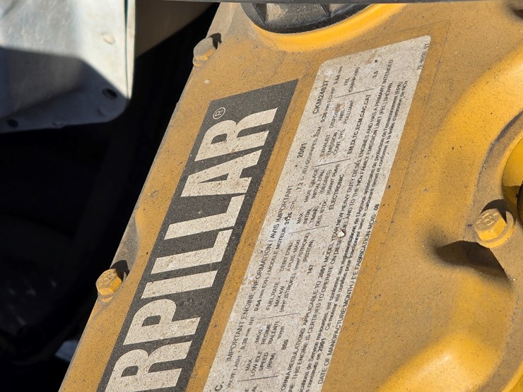 #22520-•-2002-gmc-c7500-dump-truck-image-33