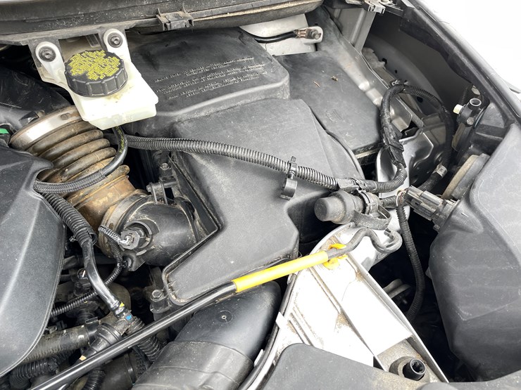 2015-ford-escape-image-56