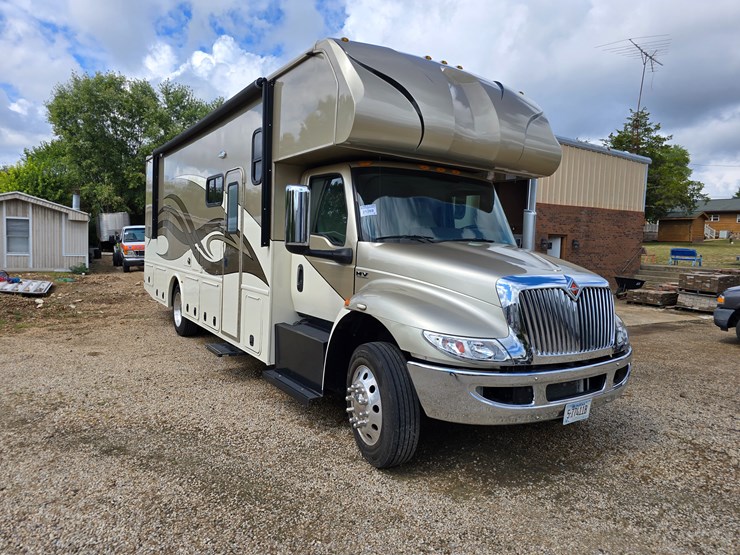 2021-international-mv607-image-38