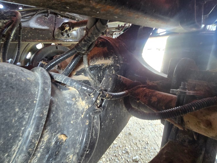 2001-sterling-a9500-image-96