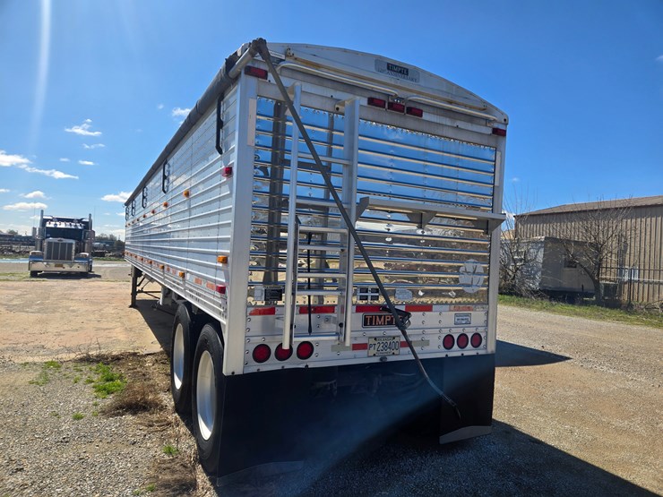 2010-timpte-hopper-bottom-image-10