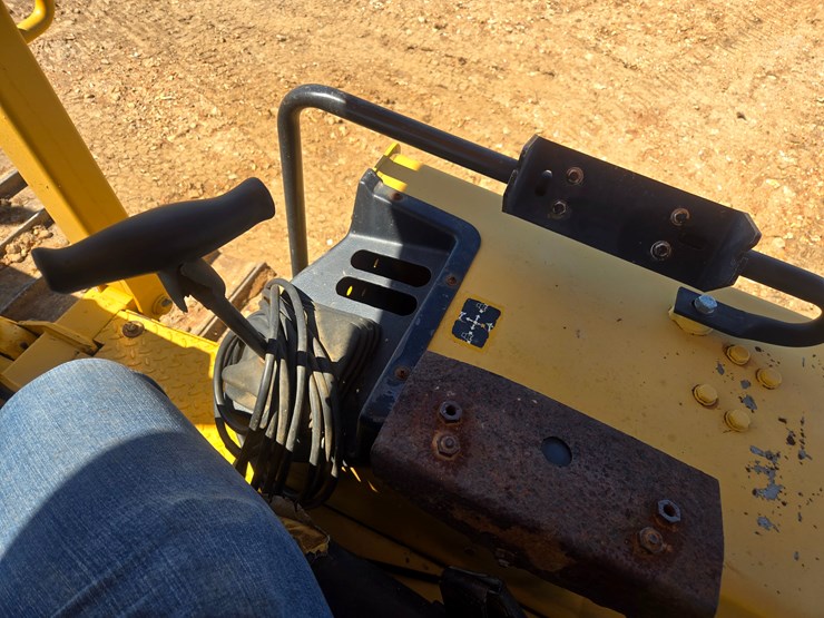 1998-deere-650g-image-30