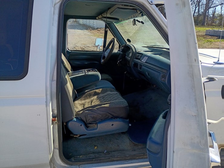 1995-ford-f250-image-33